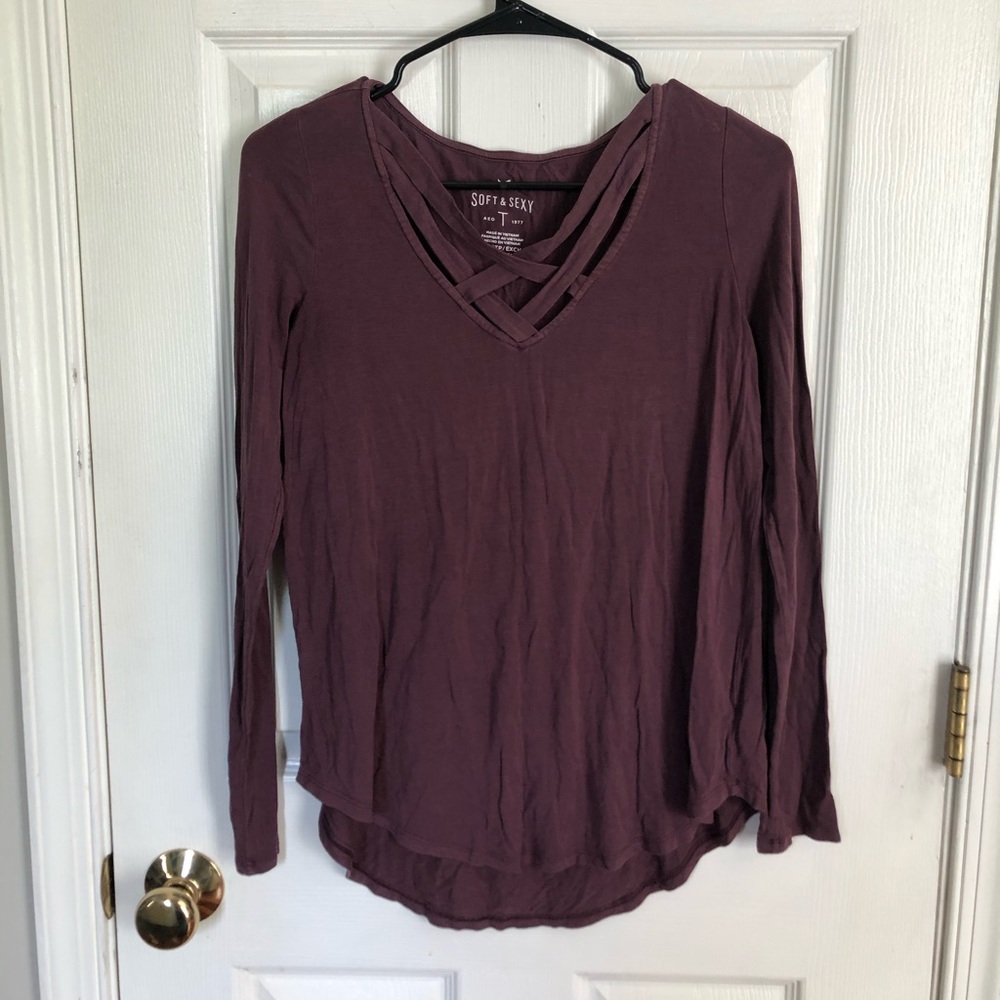 American Eagle LS Plum Top